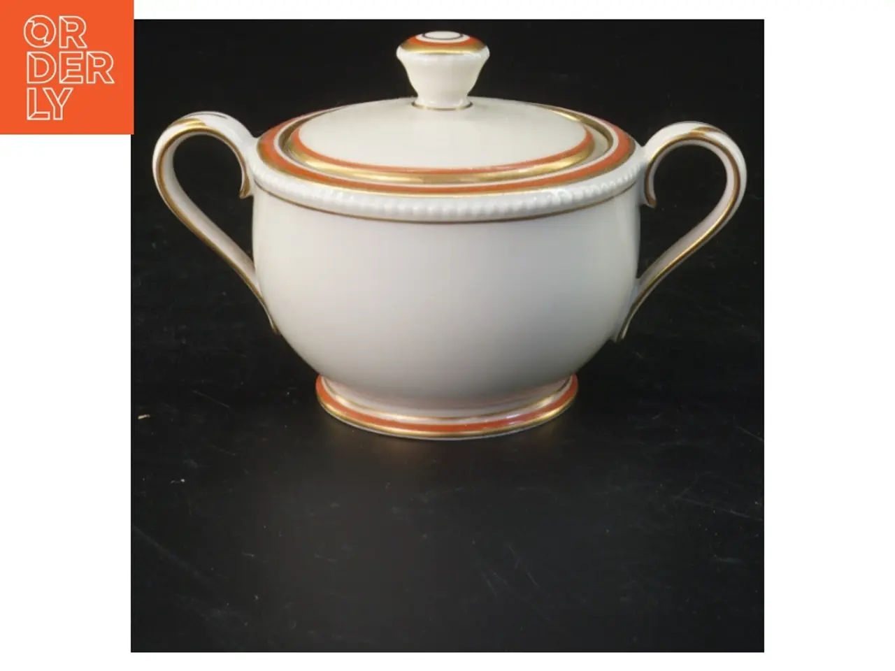 Billede 1 - Porcelæns sukkerskål (str. 8x12x8 cm)