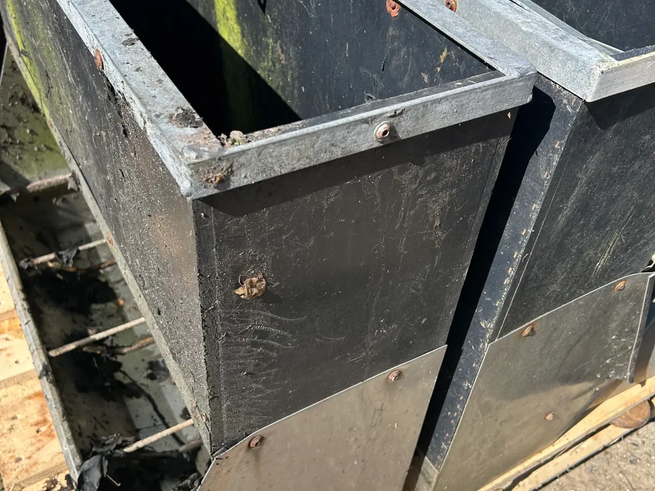 Billede 1 - Fodertrug