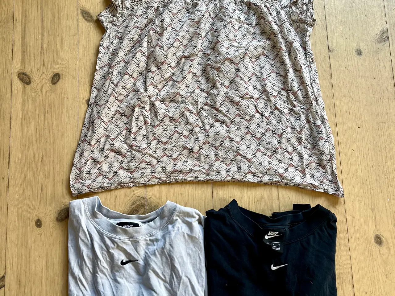 Billede 8 - Stor Tøjpakke til teenagepigen