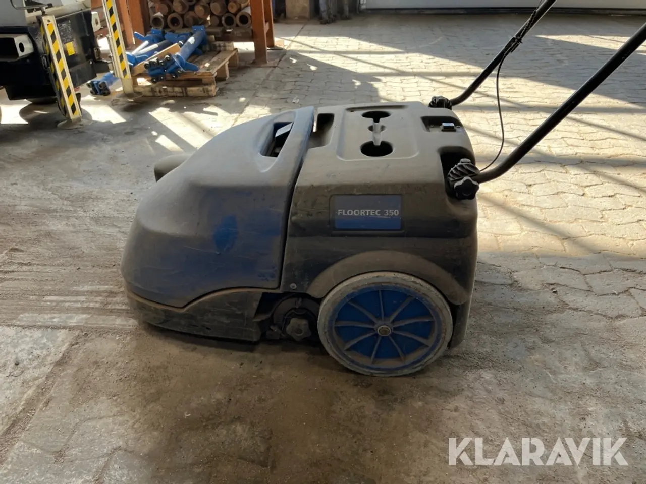 Billede 6 - Fejemaskine Nilfisk Floortec 350