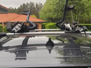 Thule tagbøjle system