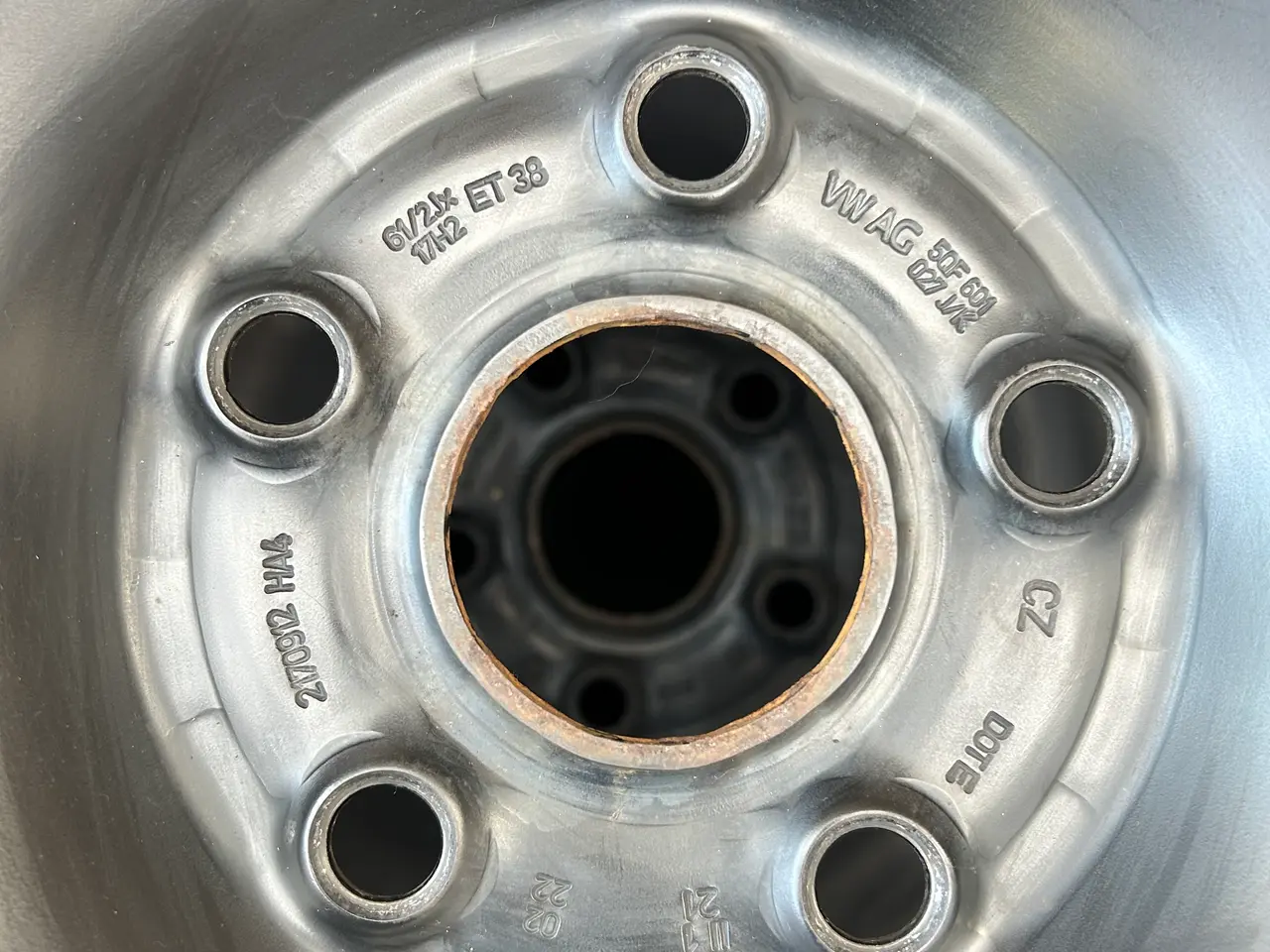 Billede 6 - Vinterdæk 215/65 R17 99V Original VW