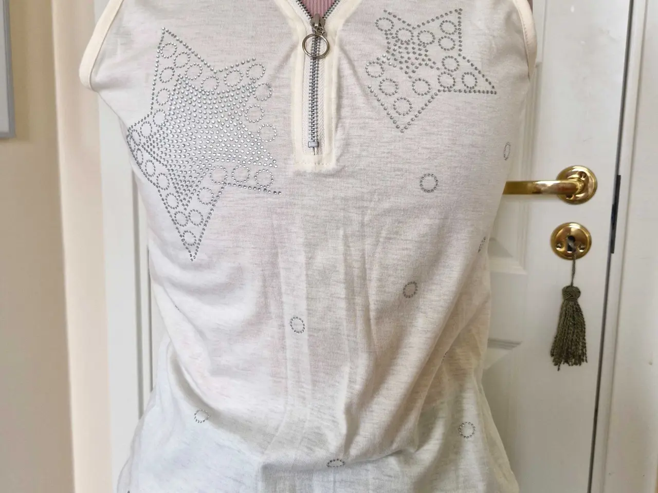 Billede 2 - Bluse med similisten