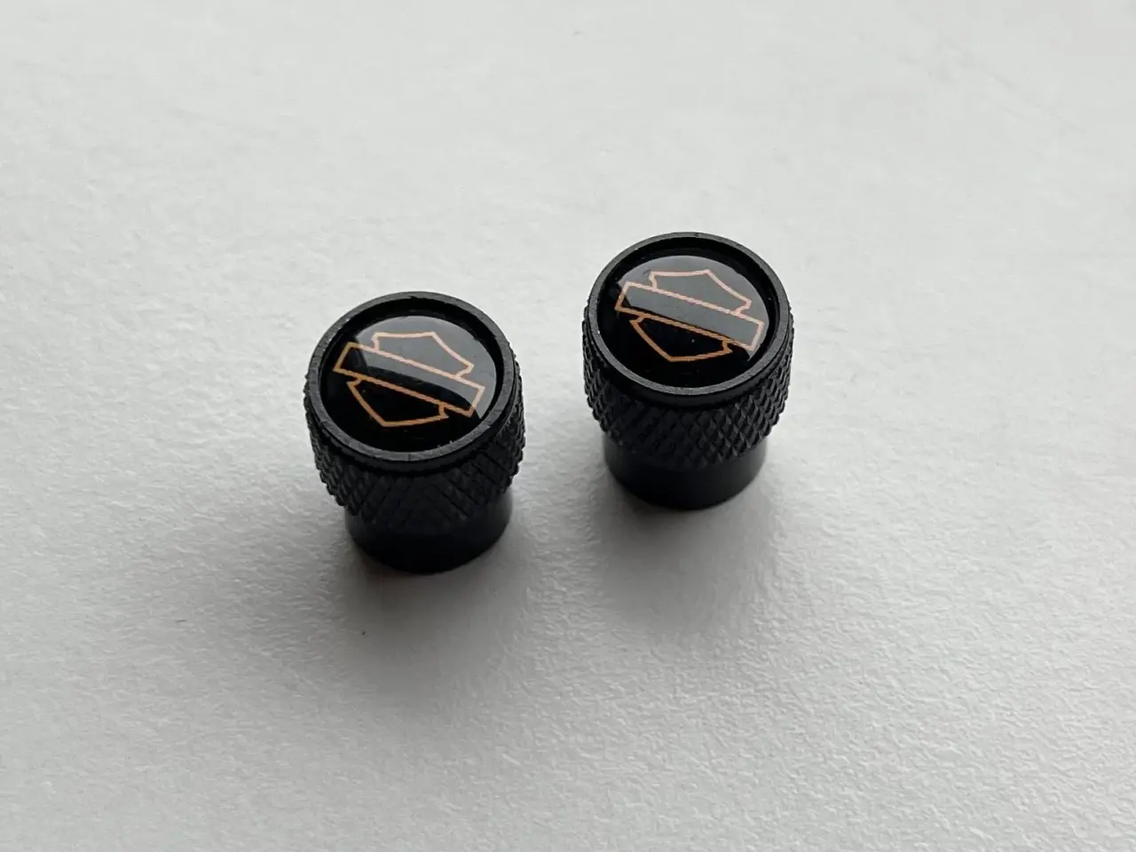 Billede 1 - Ventilhætter med Harley-Davidson