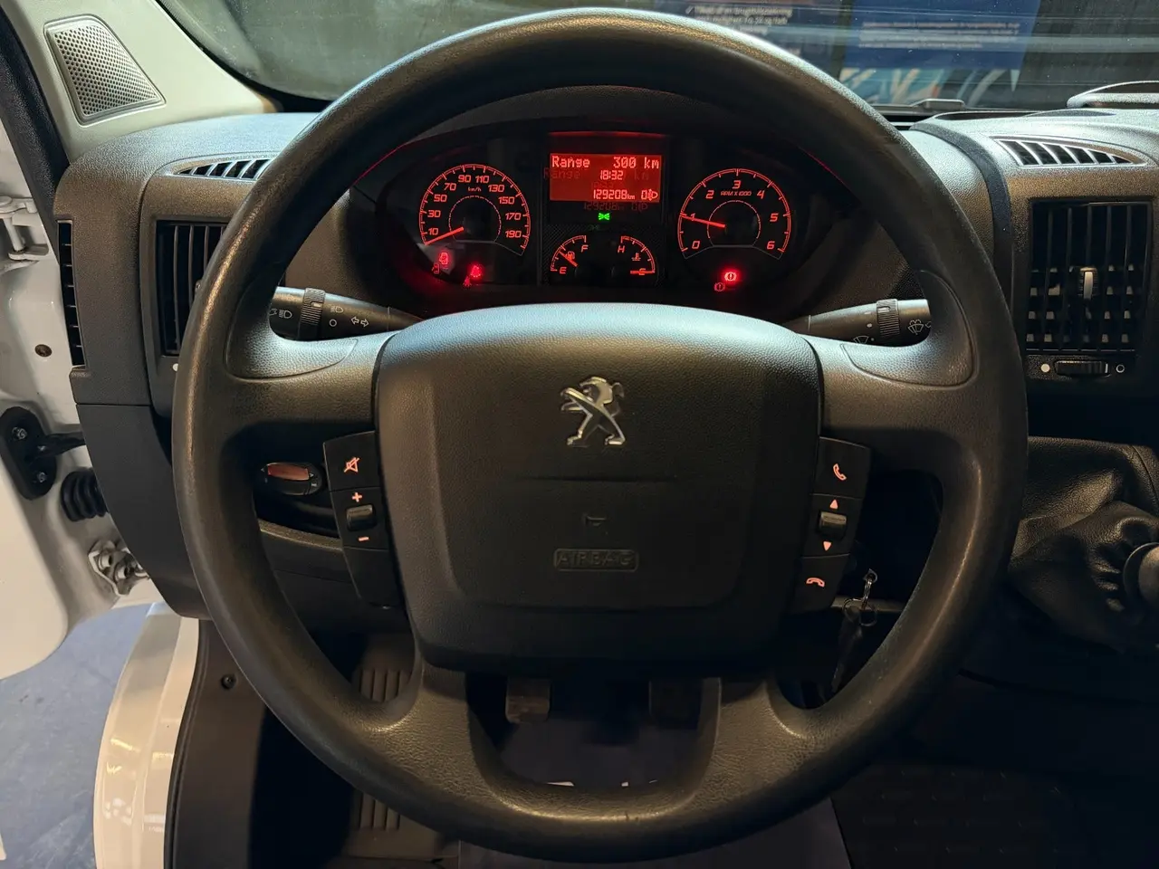 Billede 10 - Peugeot Boxer 333 2,2 HDi 150 Kassevogn L3H2