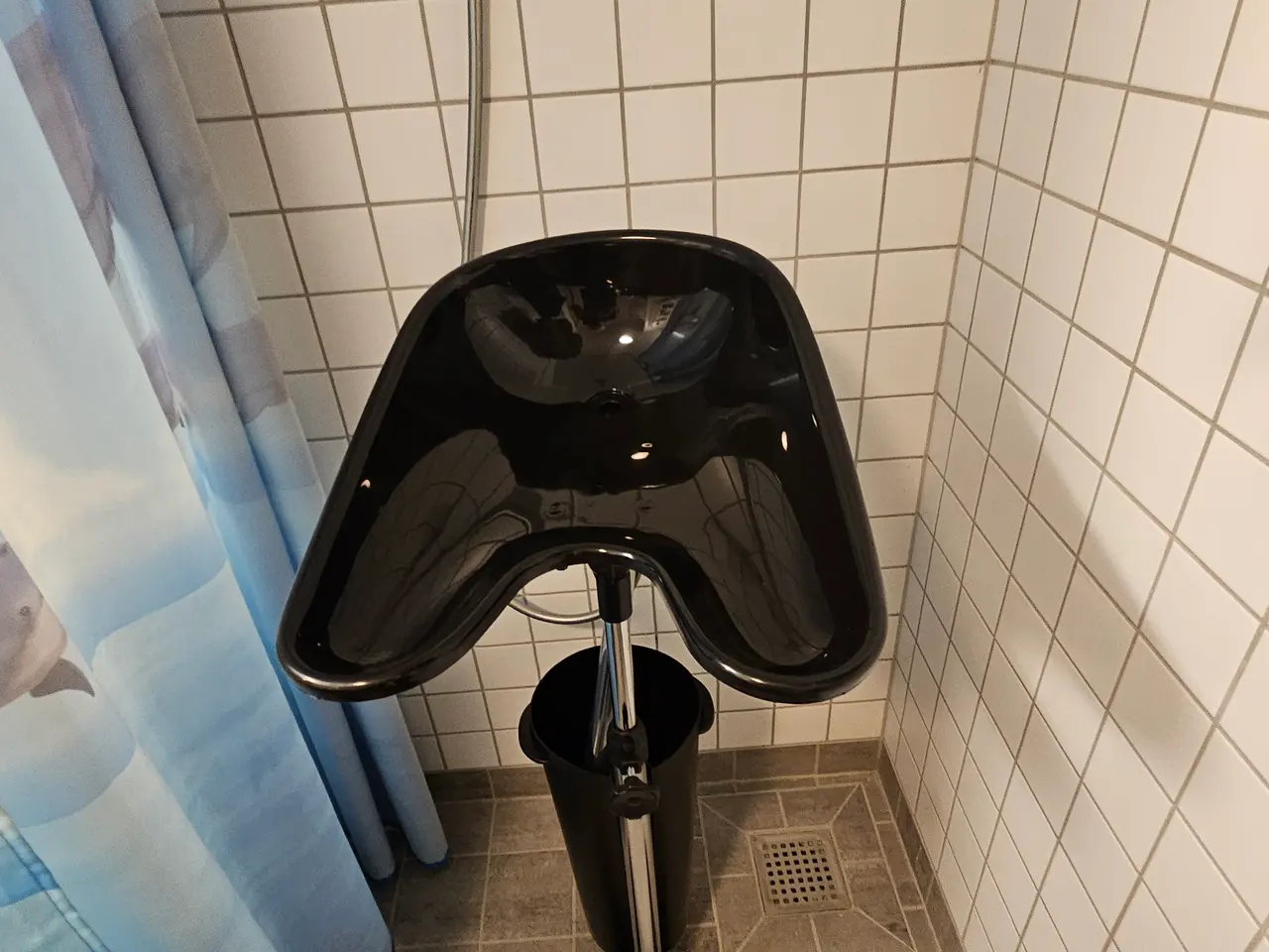 Billede 4 - Frisør Vaskestander med tank