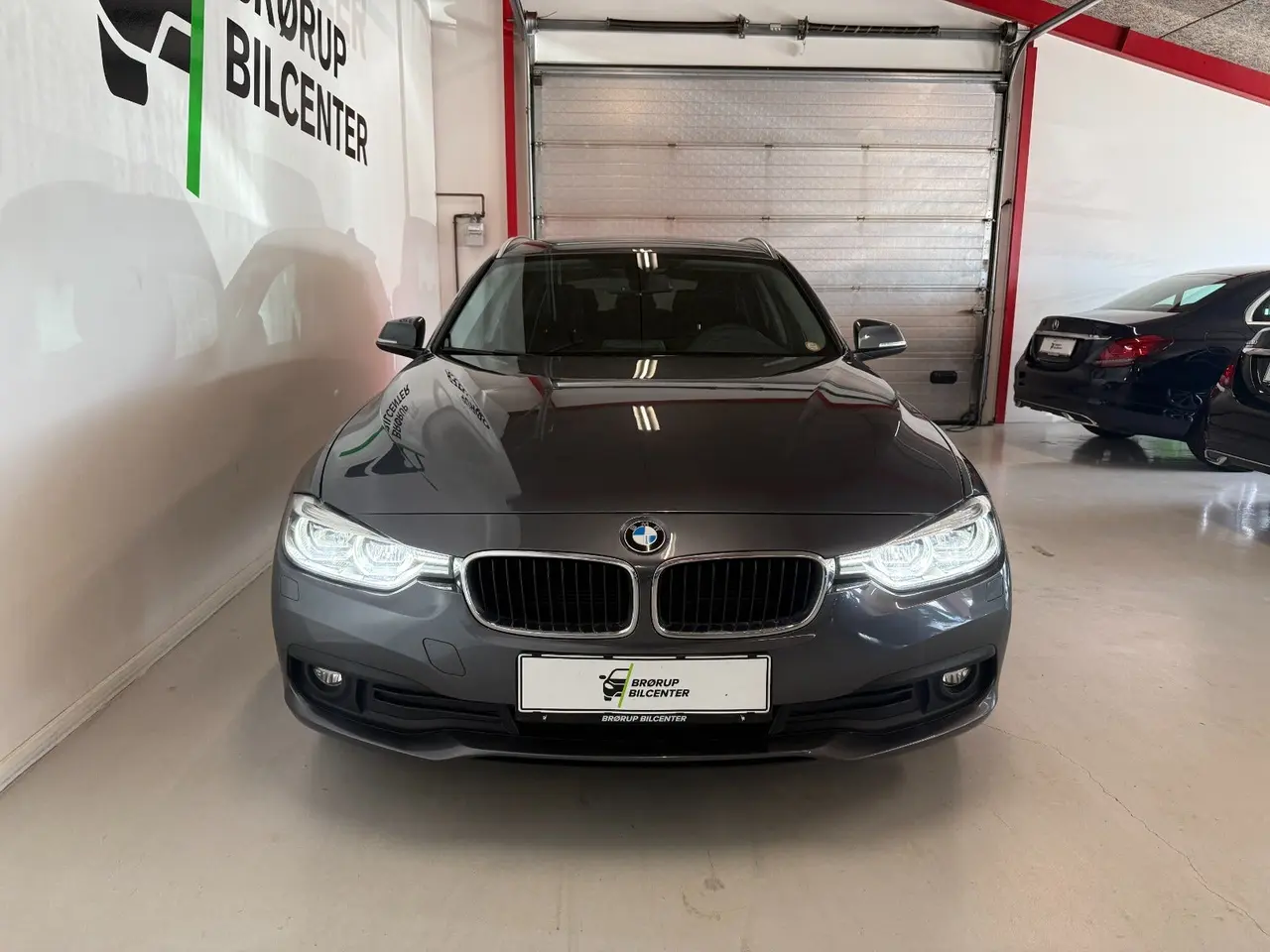 Billede 2 - BMW 320d 2,0 Touring Advantage aut.