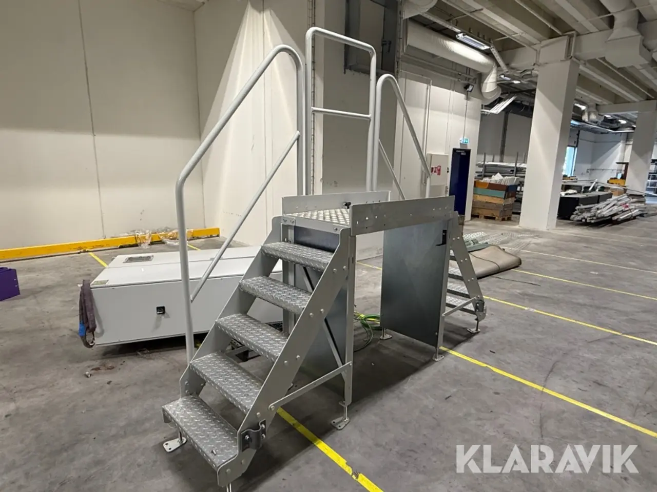 Billede 4 - Trapper med platform 1 stk.