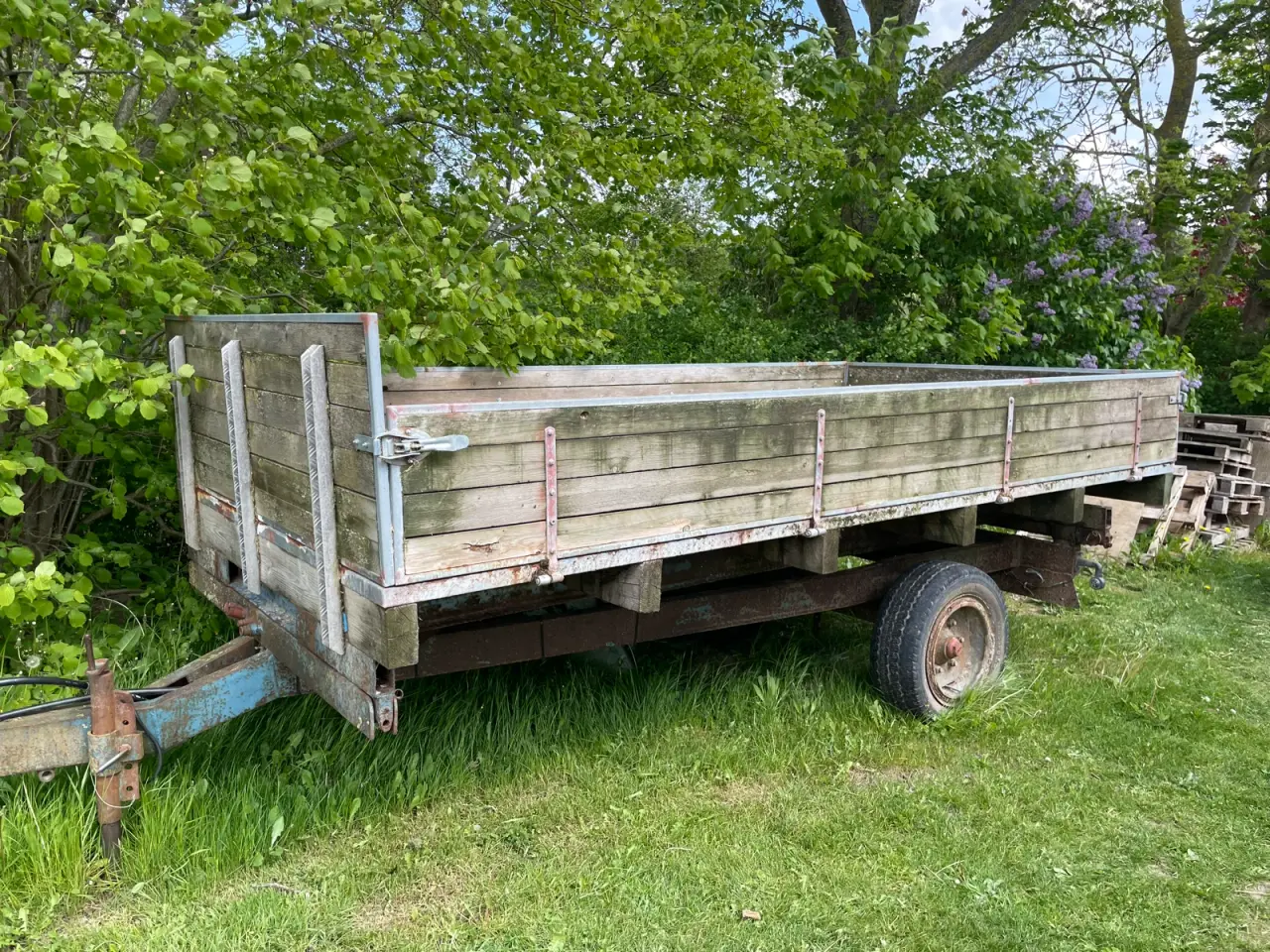 Billede 1 - Traktor vogn med lift