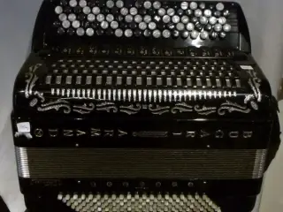 Bugari Armando 5 kor