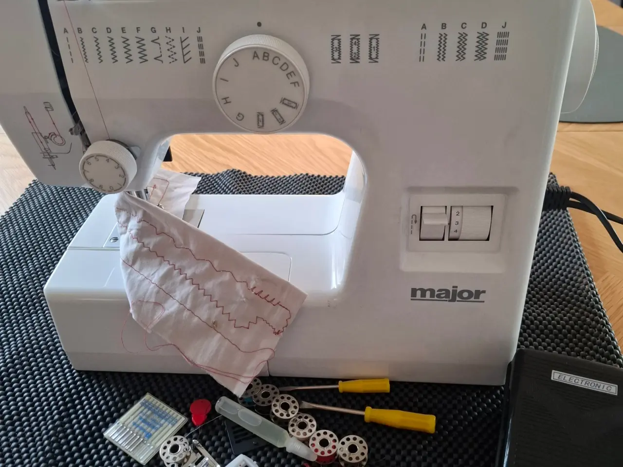 Billede 4 - Symaskiner