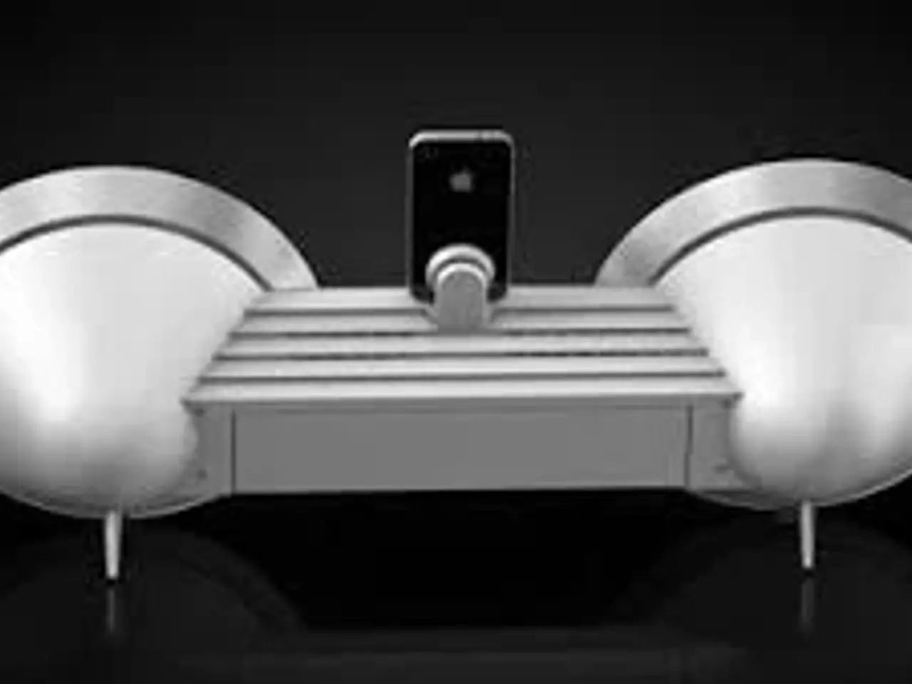 Billede 5 -  BeoSound 8 iPod Dock mobilen følger med
