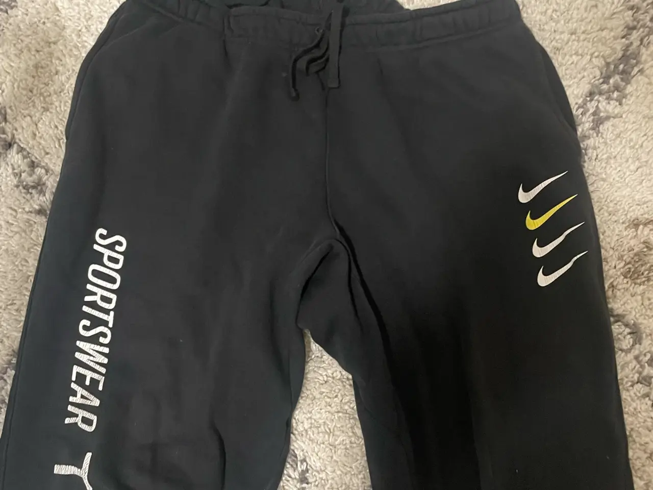 Billede 2 - bukser fra nike str Xl
