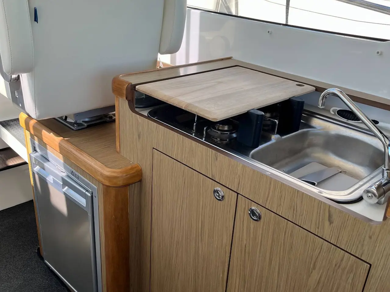 Billede 9 - Beneteau Antares 8.80 m/ 250hk Mercury