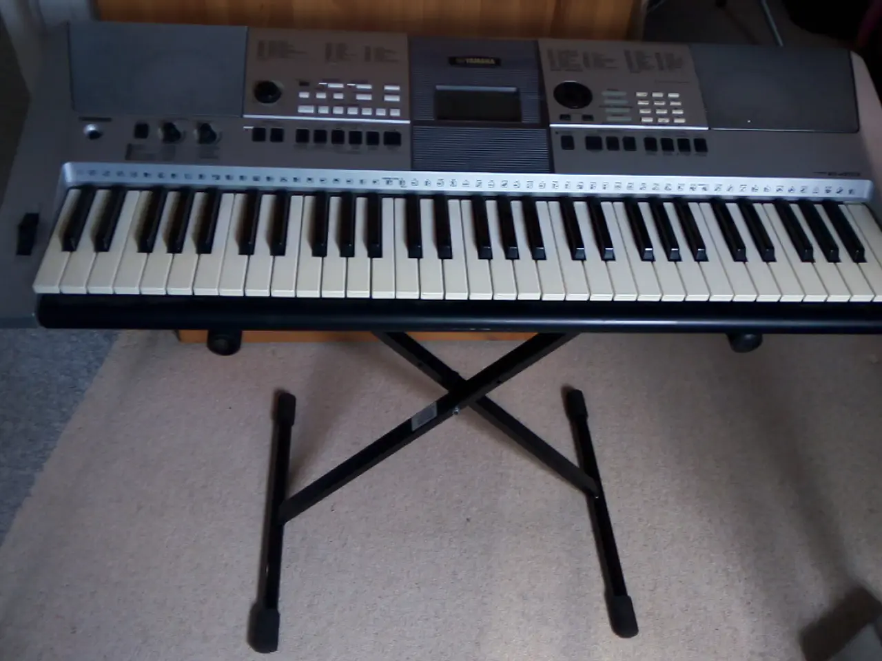 Billede 1 - YAMAHA PSR-E413 KEYBOARD M. KÖNIG & MEYER STAND