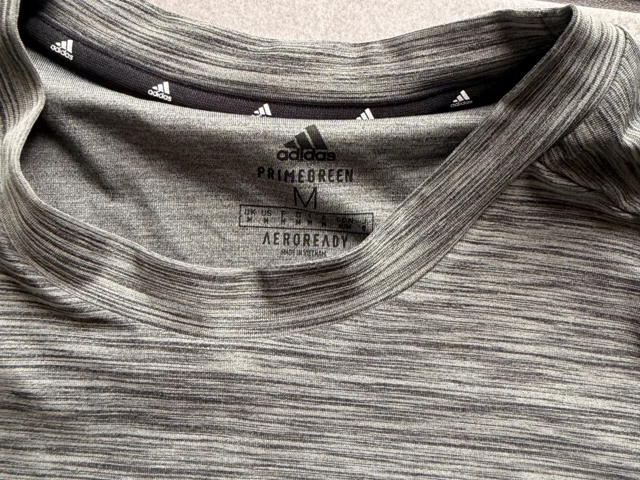 Billede 2 - Adidas t-shirt, str. m