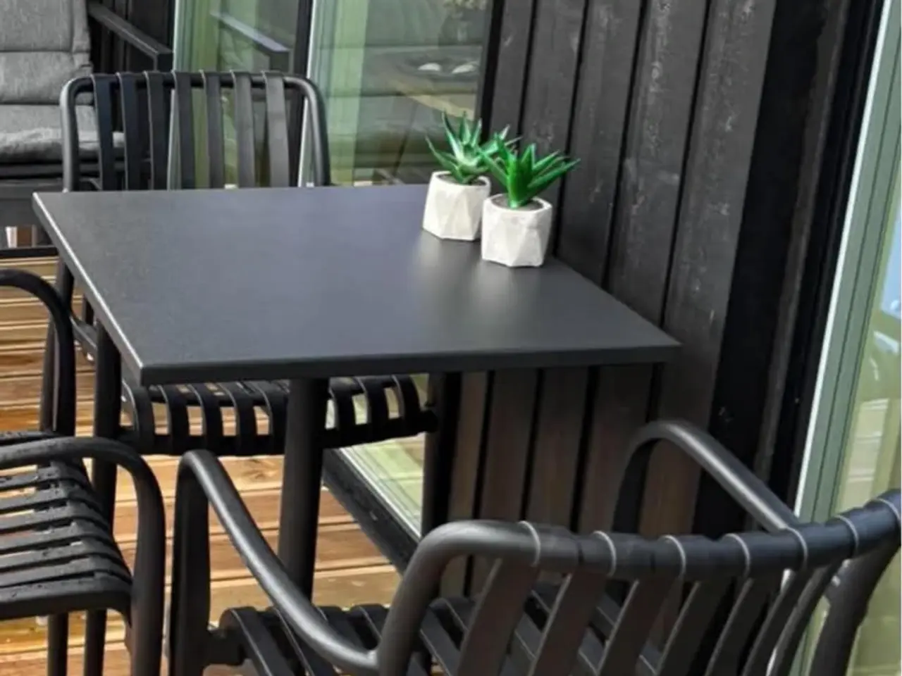 Billede 1 - Sort cafébord / altanbord metal - sammenklappeligt