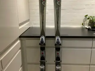 Nordica ski