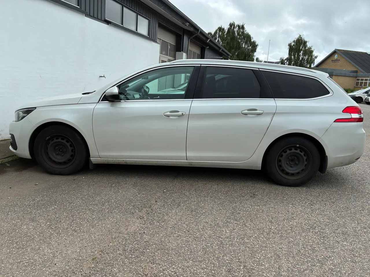 Billede 2 - Peugeot 308 SW 1.2 PureTech 130 hk – reparationsob