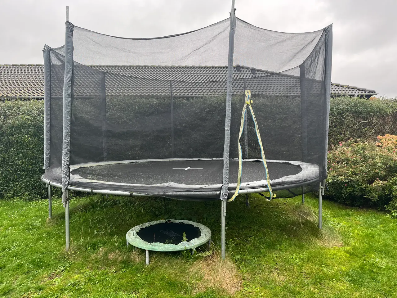 Billede 2 - Stor Trampolin Sælges!