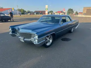  Cadillac Calais fra 1965 
