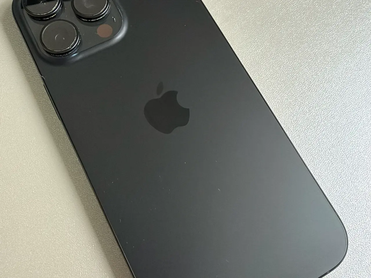 Billede 3 - Apple iPhone 16 Pro Max 512 GB – 95% batteri