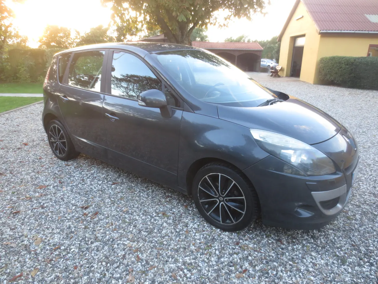 Billede 4 - Renault Scenic 1.5 DCi År 11. Synet 5/25.