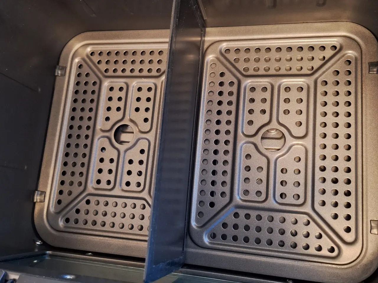 Billede 3 - Dobbelt Airfryer m. skillevæg