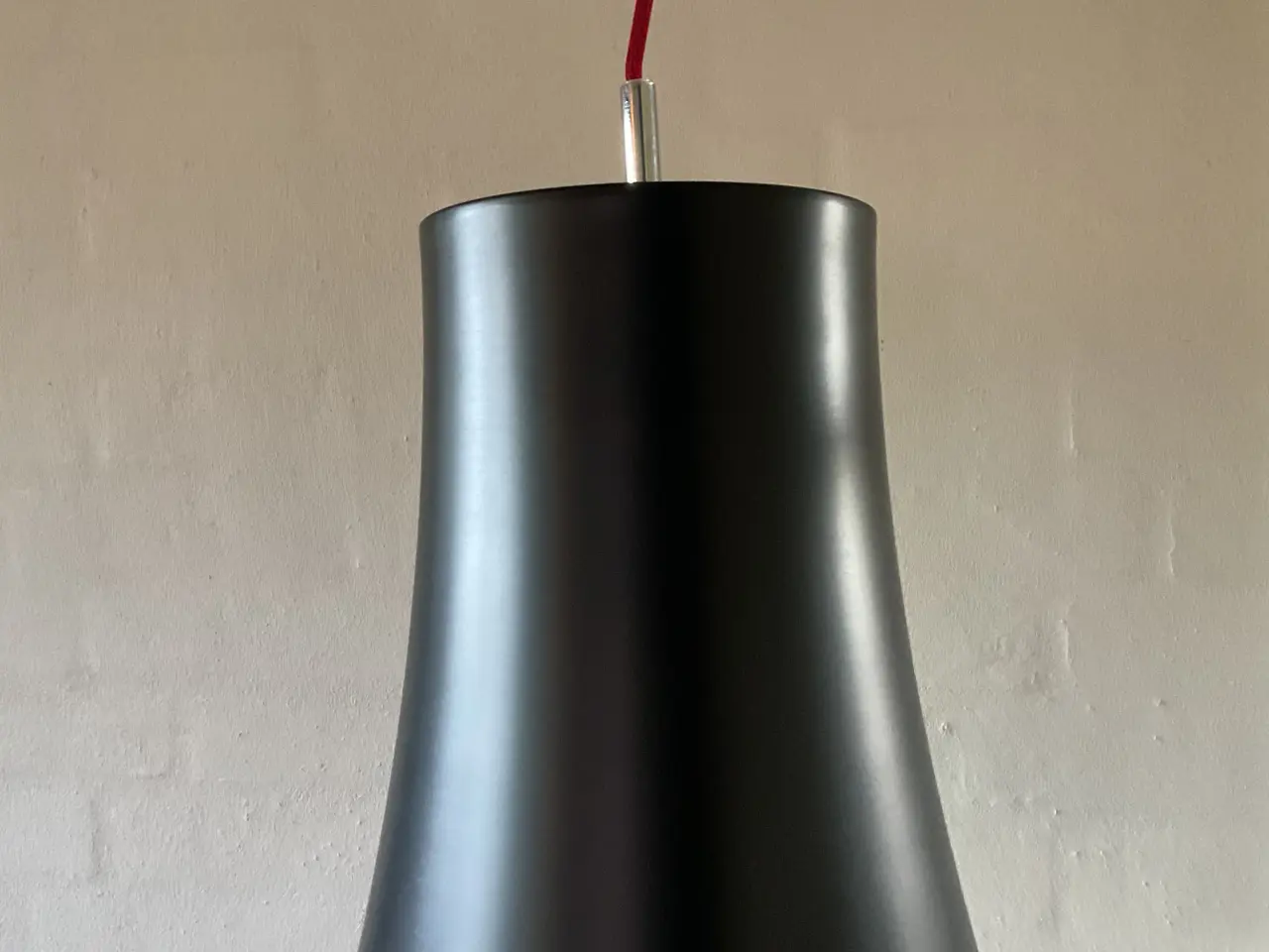 Billede 4 - Sort loftslampe i stål - Malmbergs