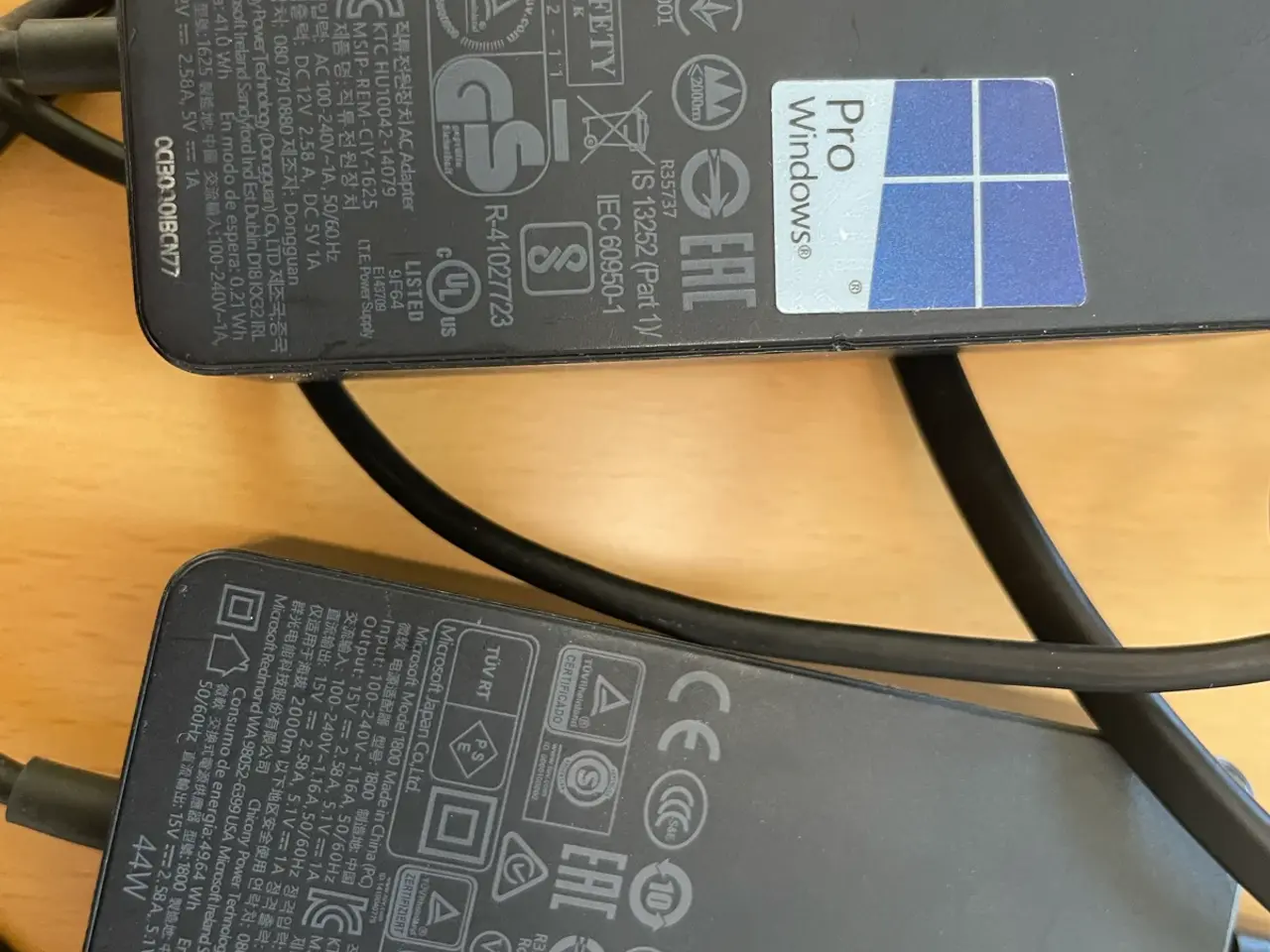 Billede 2 - Surface Pro lader