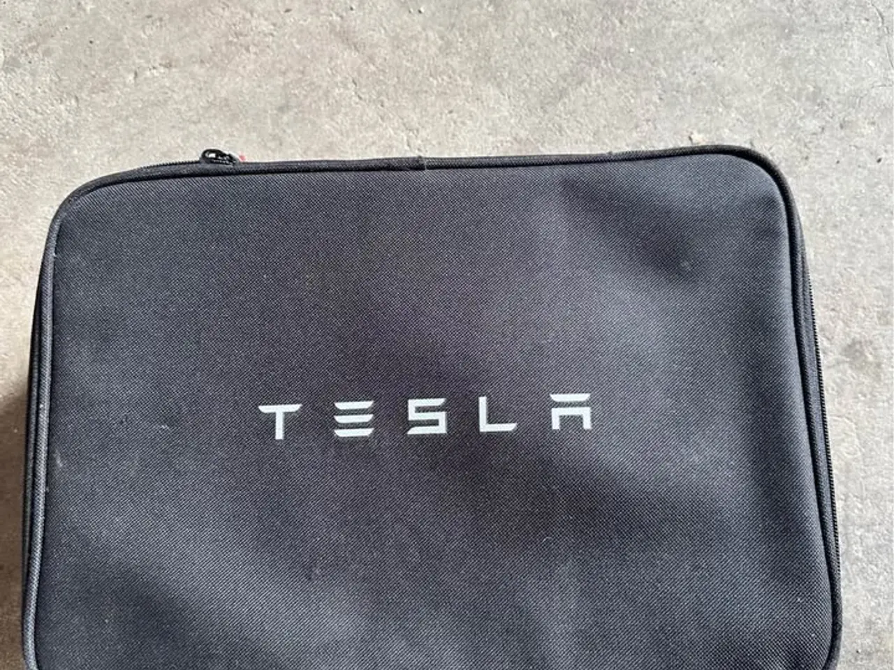 Billede 3 - Tesla Model 3 originalt aftageligt anhængertræk
