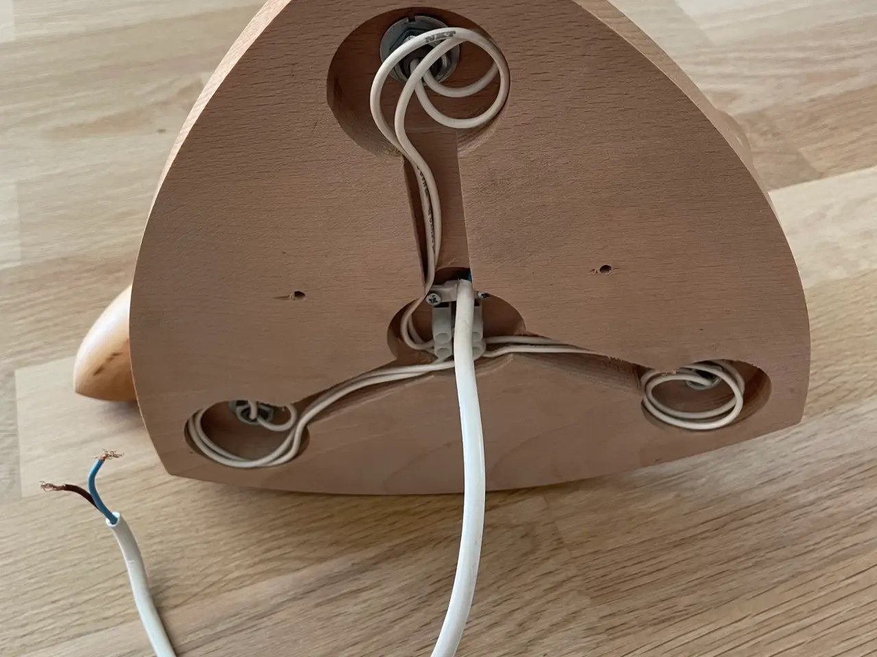 Billede 2 - Loft spot i bøg med 3 lamper