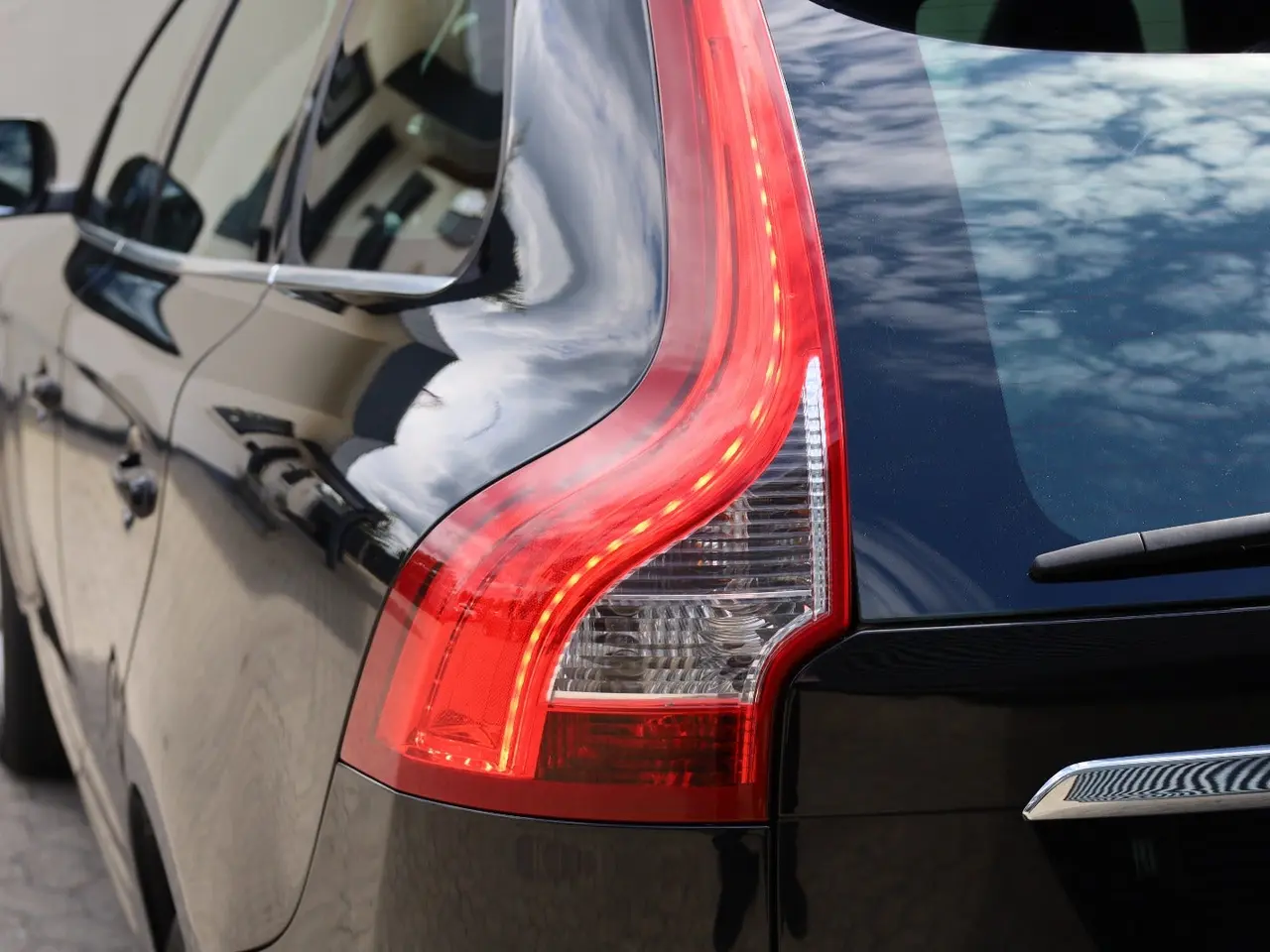 Billede 15 - Volvo XC60 2,4 D5 220 Momentum aut. AWD Van
