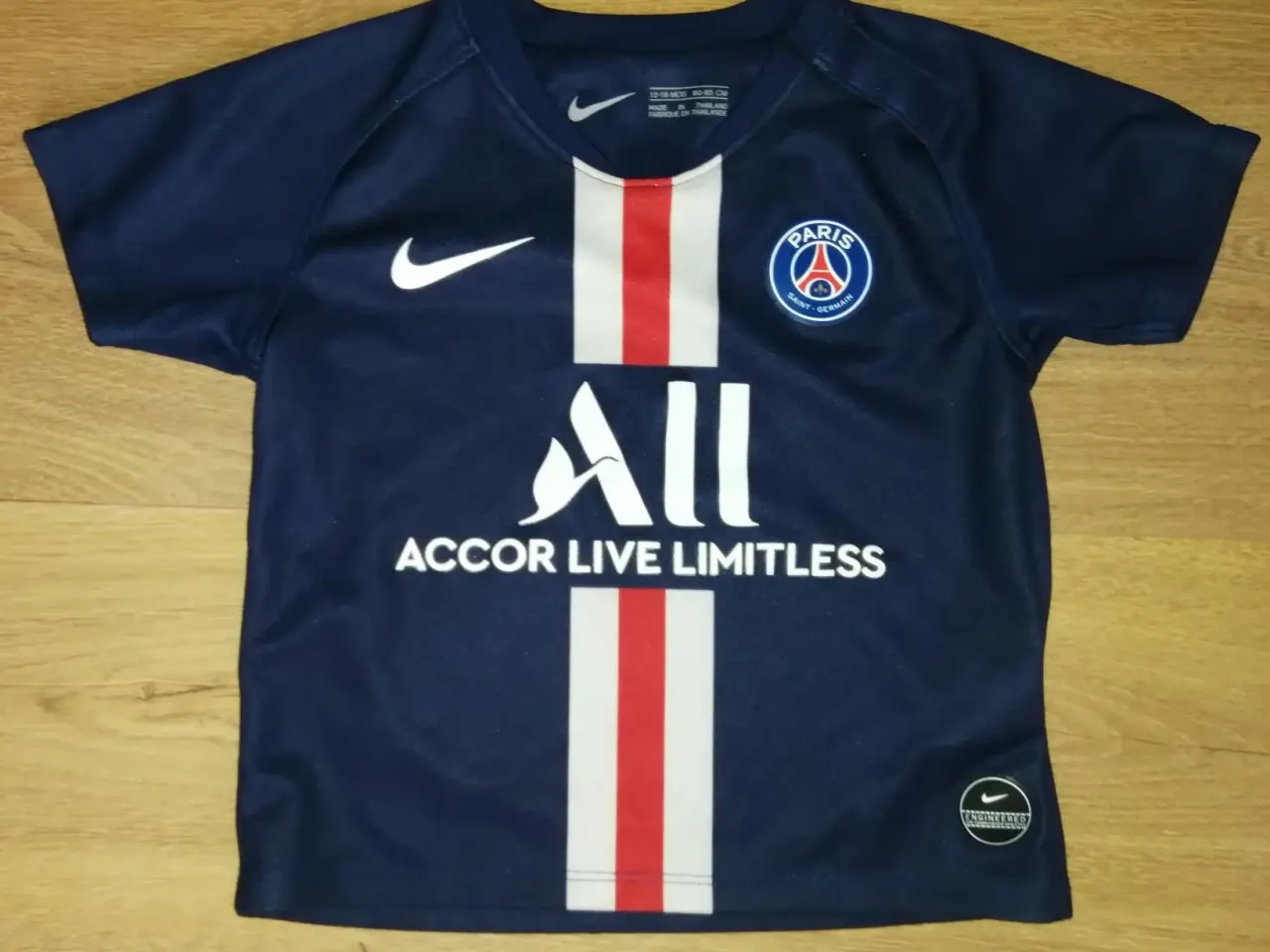 Billede 1 - NY PSG BABY TRØJE, STR. 12-18 MDR.