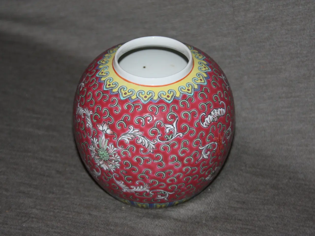 Billede 4 - Kinesisk vase højde højde 10 cm