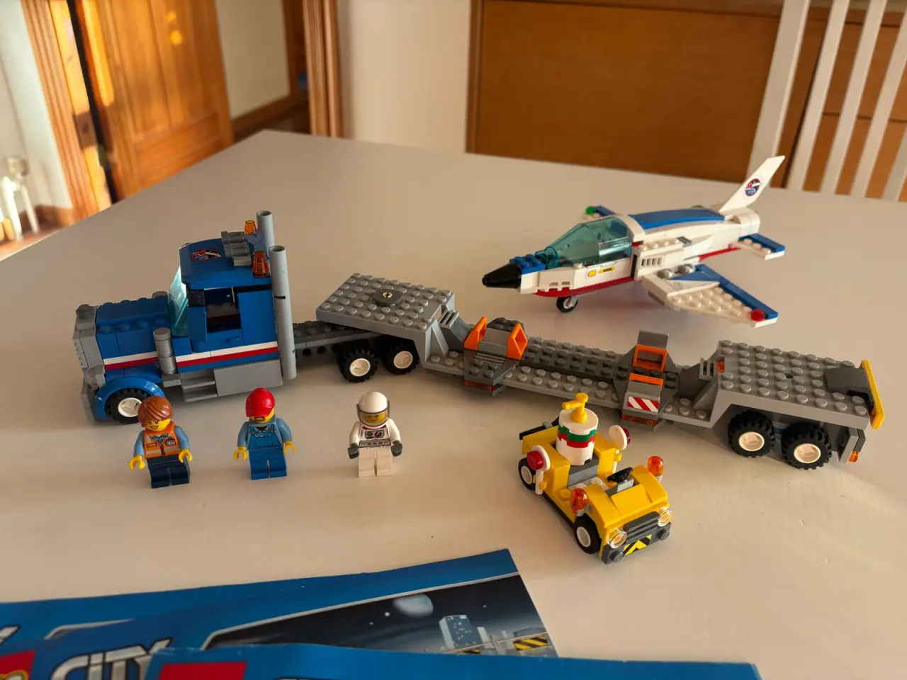 Billede 1 - Lego City: Transportvogn med træningsfly (60079)