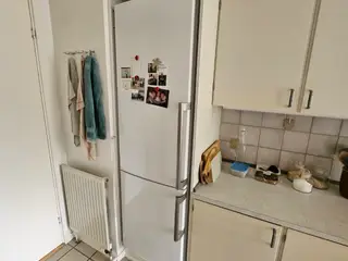 Brugt hvidt køkken inkl. hvidevarer – billigt!