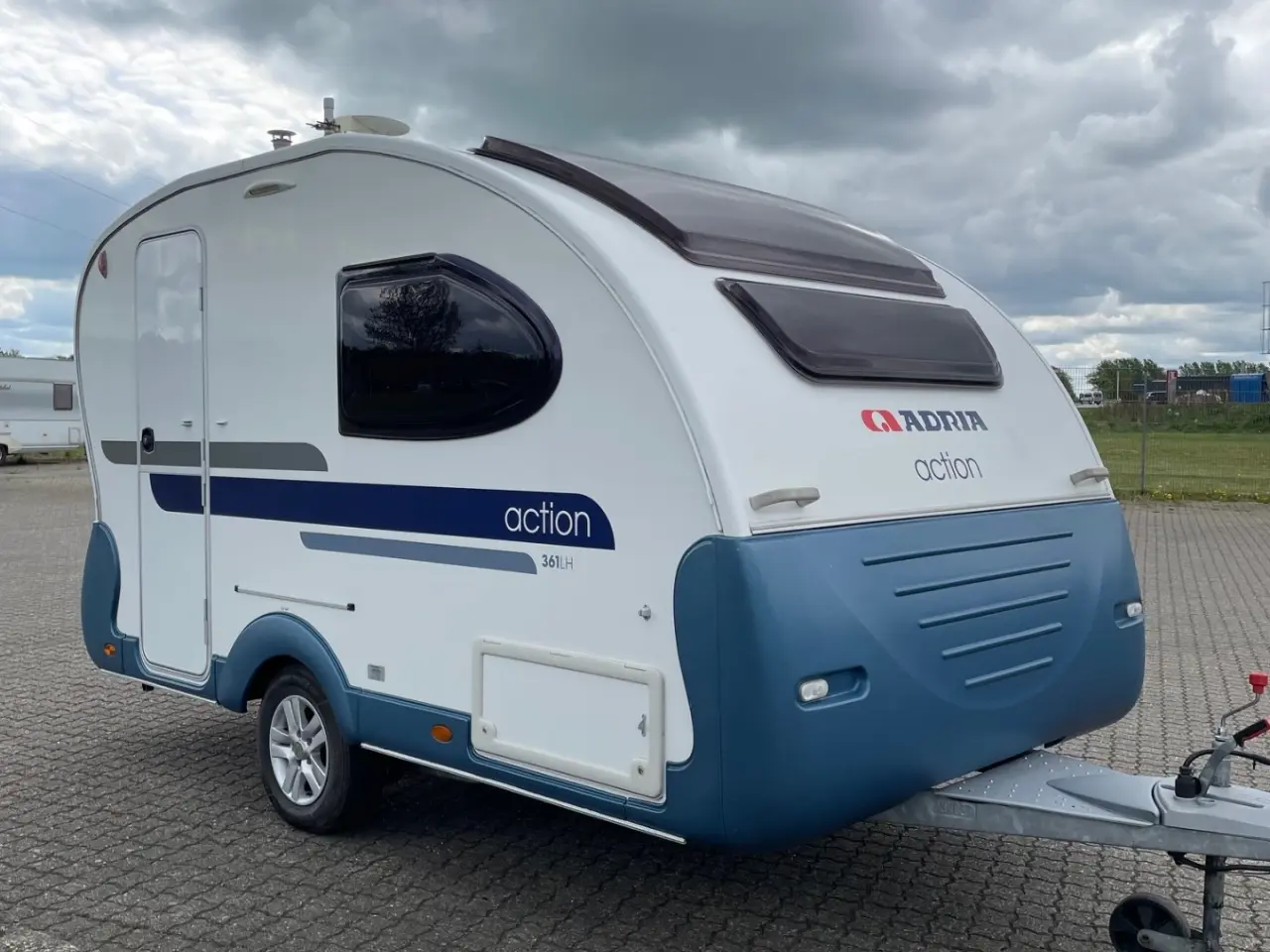 Billede 1 - Campingvogn - Adria Action 361 LH 2014