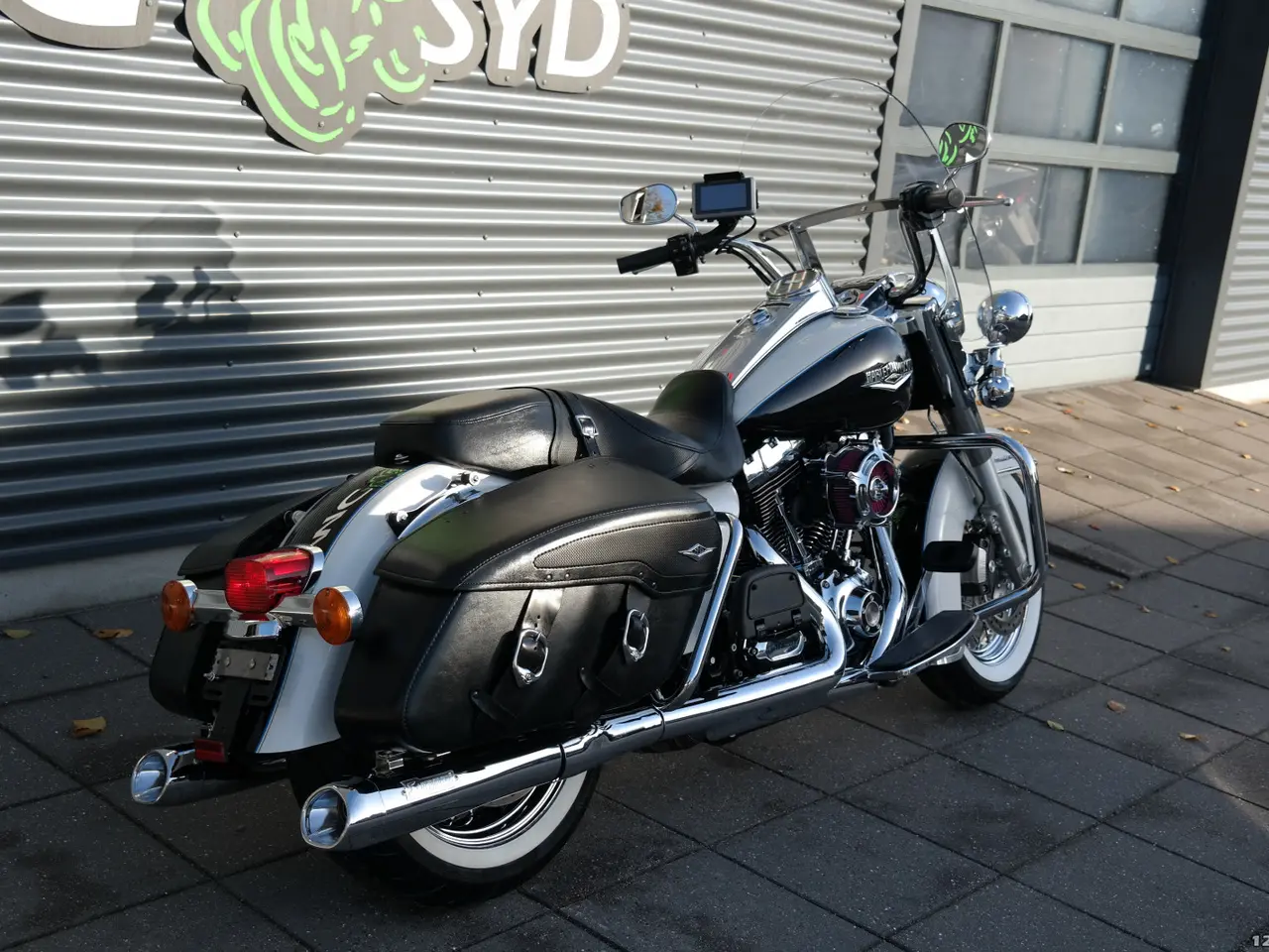 Billede 3 - Harley-Davidson FLHRC Road King Classic MC-SYD BYTTER GERNE