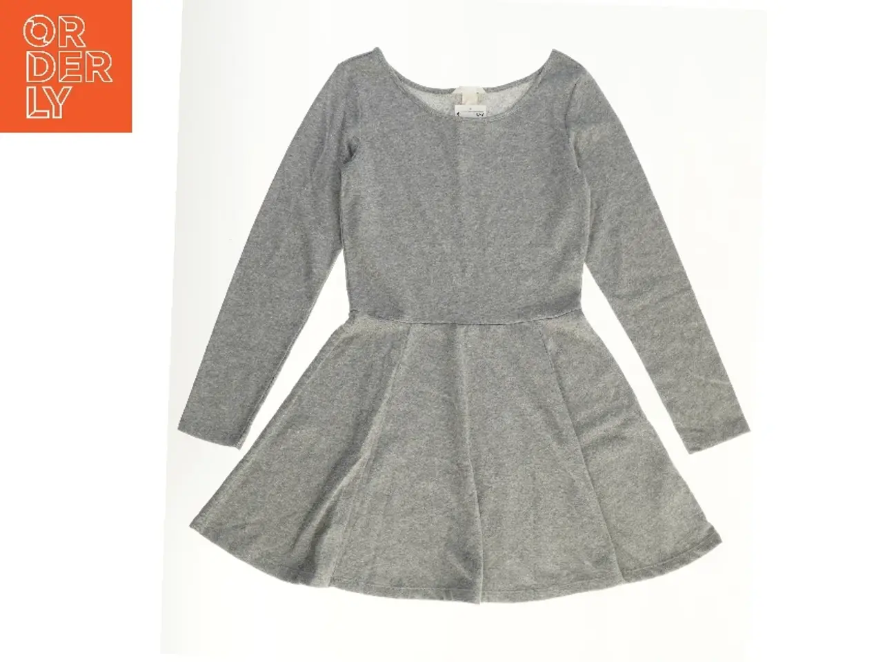 Billede 1 - Grå kjole med lange ærmer fra H&M (str. 158)