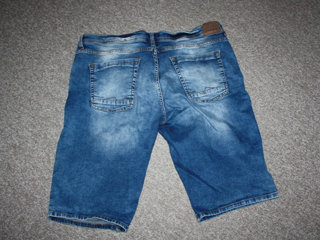 Billede 2 - Blend shorts 3XL Talje 53 cm x 2