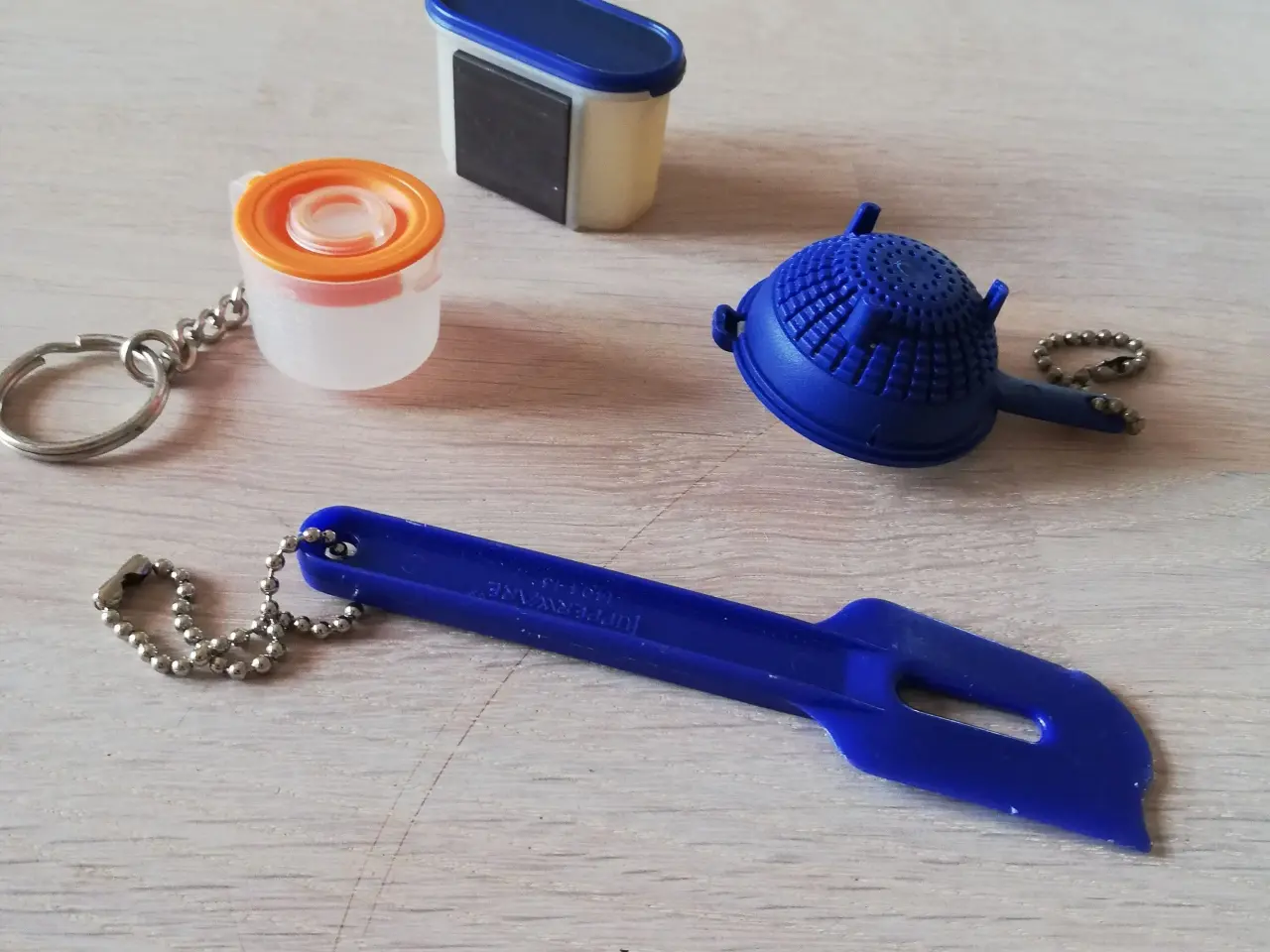 Billede 4 - Tupperware nøgleringe/magnet