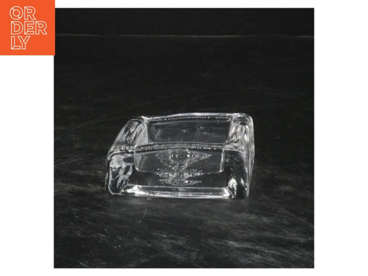 Billede 1 - Glas askebæger (str. 3x8x8 cm)