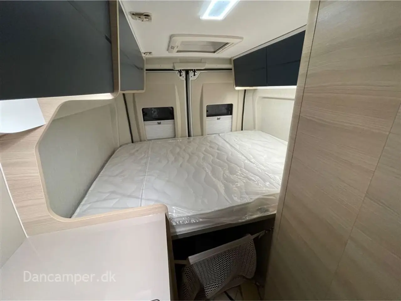 Billede 15 - 2026 - Chausson First Line V594 Super spændende, kort van med dobbeltsenge på tværs i bag. 2,2, L motor , 140 HK, solcelle, 8-trin aut m.m.