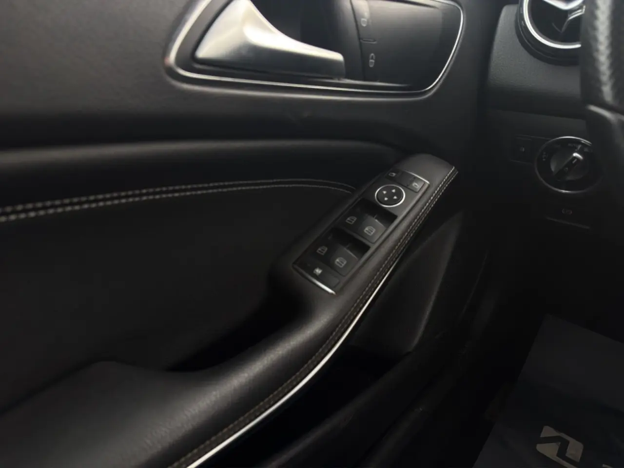 Billede 10 - Mercedes GLA220 2,2 CDi aut. 4Matic Van