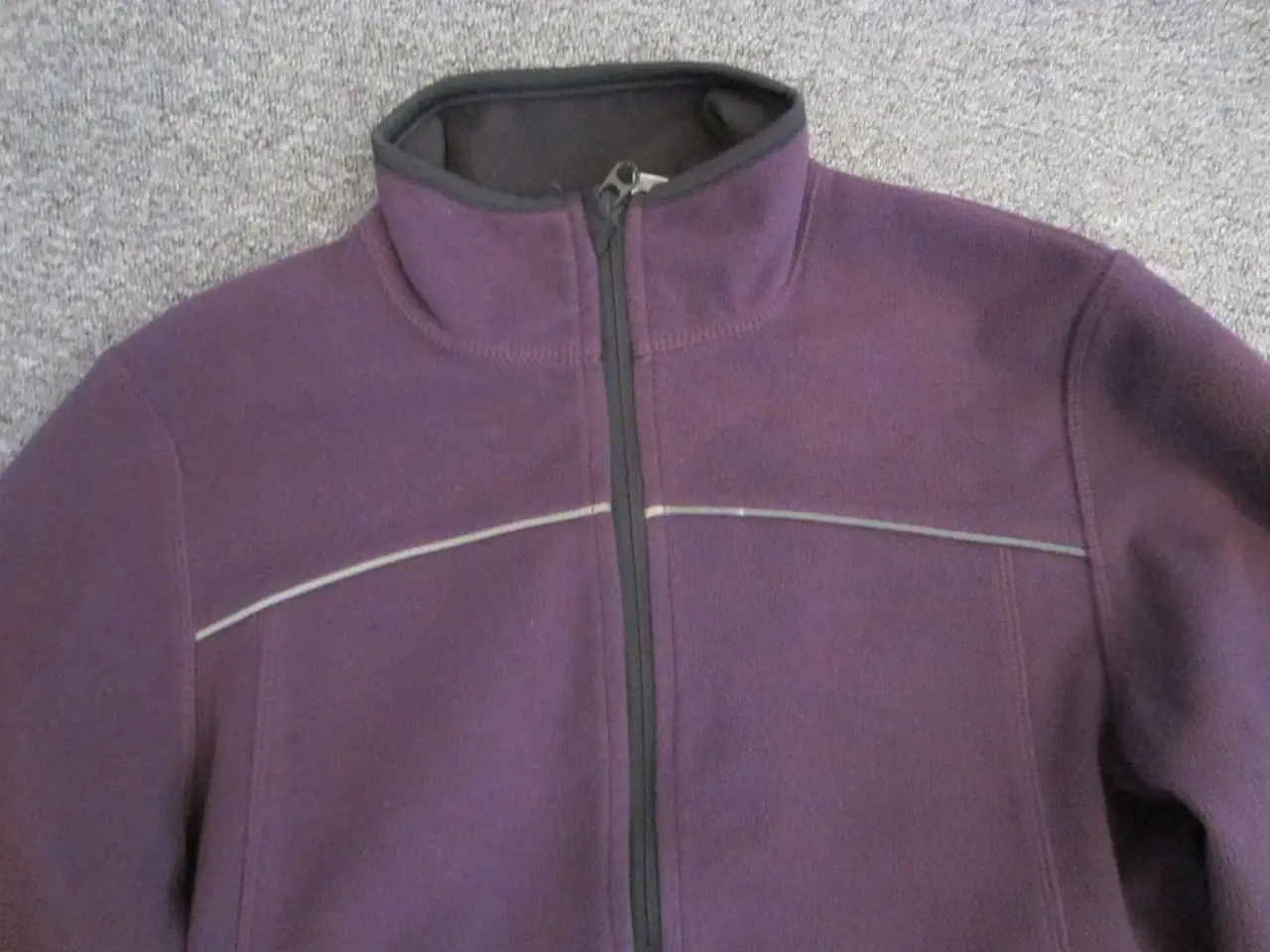 Billede 3 - Lilla jakke - softshelter i str. 164 