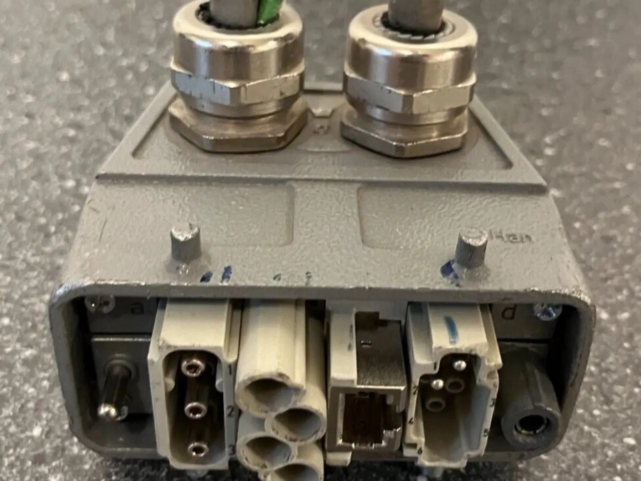 Billede 1 - Harting Han stik med blandet Power & Data Modules