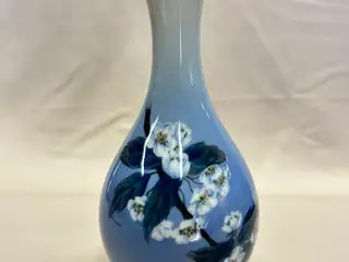 Flot Royal Copenhagen vase (1953)