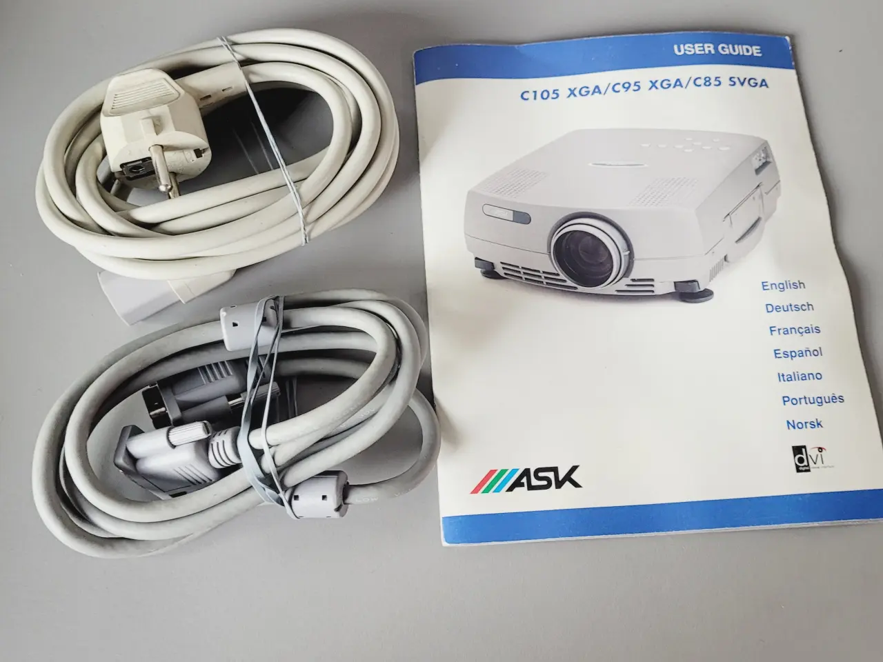 Billede 8 - ⭐️· ✨ ASK C105 XGA Projektor - 2000 ANSI Lumens