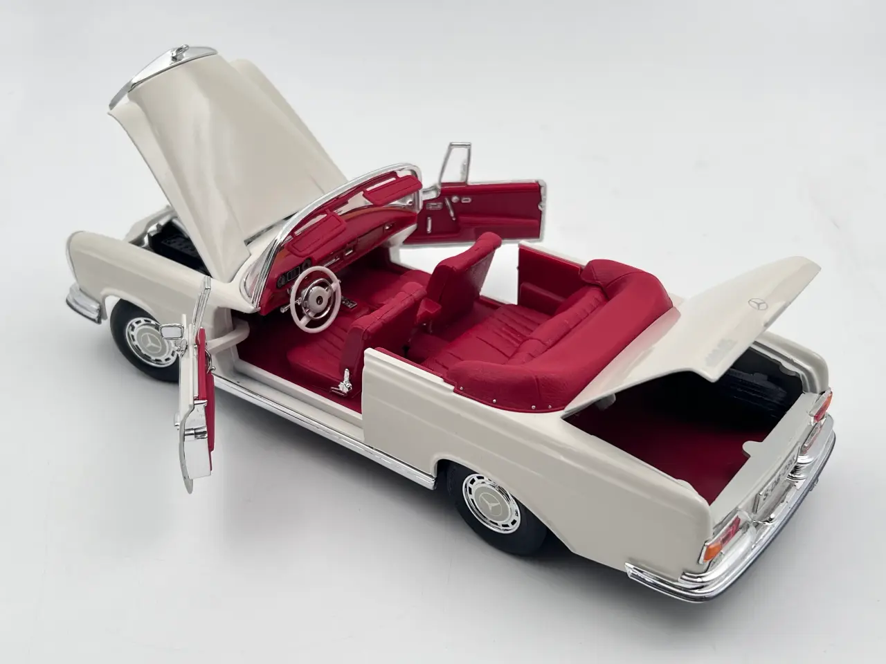 Billede 5 - 1966 Mercedes-Benz 280SE Cabriolet 1:18